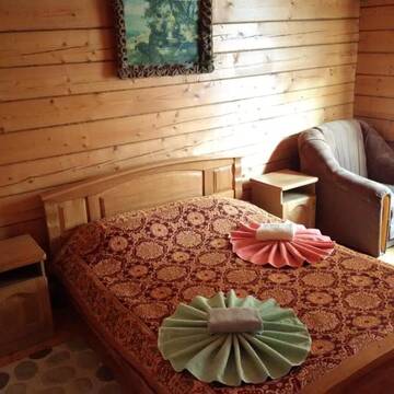 Фото номера Номер Делюкс (для 2 взрослых и 1 ребенка) Отель Trembita г. Яблоница 34