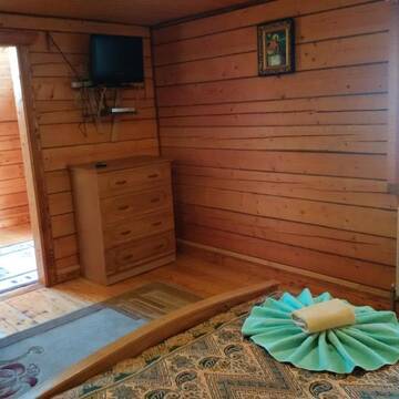 Фото номера Номер Делюкс (для 2 взрослых и 1 ребенка) Отель Trembita г. Яблоница 41