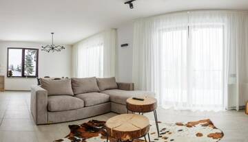 Фото номера Шале с двумя спальнями Шале Gogodz Chalet Resort г. Яблоница 8