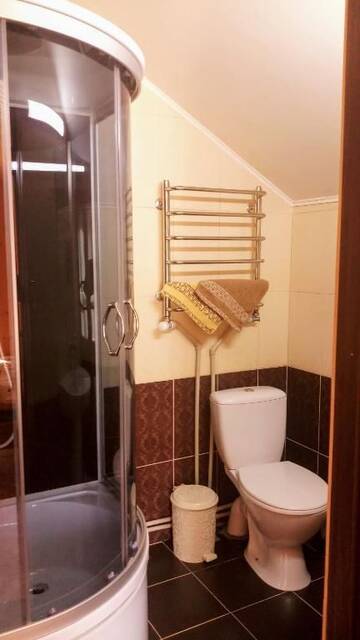 Фото номера Дом с 2 спальнями Дома для отпуска Уютный котедж "Хатинка" г. Яблоница 43