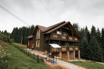 Фото номера Улучшенное шале Лоджи GUTSULWOOD г. Яблоница 23